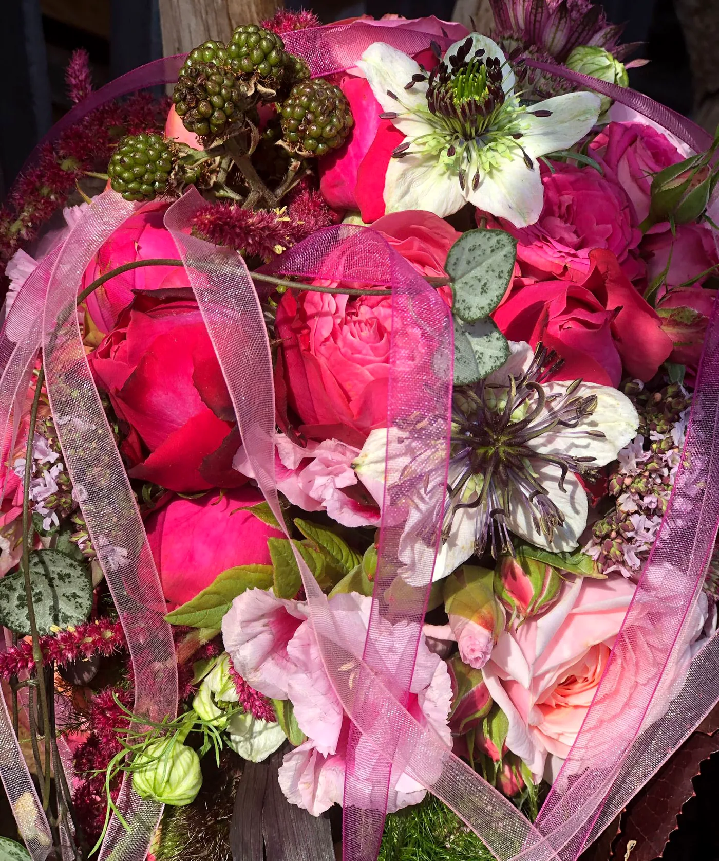 Florale Arbeit von Blumen Niebergall